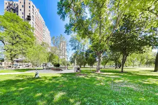 345 W Fullerton Pkwy, Chicago, IL 60614 - Photo 40
