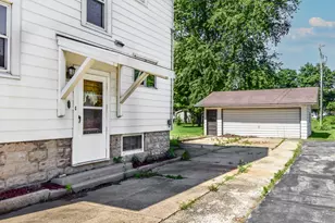 620 Mason St, Chenoa, IL 61726 - Photo 52