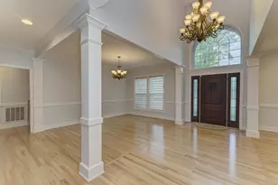 12308 Blue Iris Ln, Plainfield, IL 60585 - Photo 8
