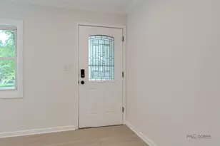 200 S Beck Rd, Lindenhurst, IL 60046 - Photo 6