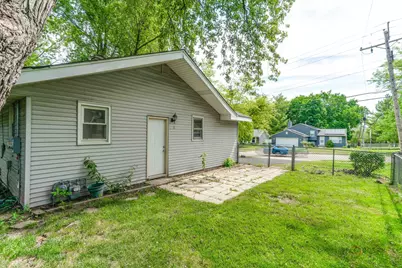 200 S Beck Road, Lindenhurst, IL 60046 - Photo 24