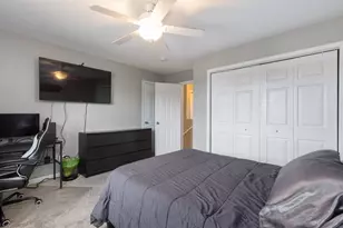 2394 Caton Crest Dr, Crest Hill, IL 60403 - Photo 16