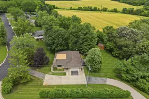 1952 Larod Dr, Dixon, IL 61021 - Photo 30