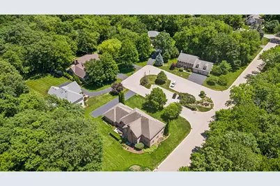 130 N Buckingham Drive, Sugar Grove, IL 60554 - Photo 34