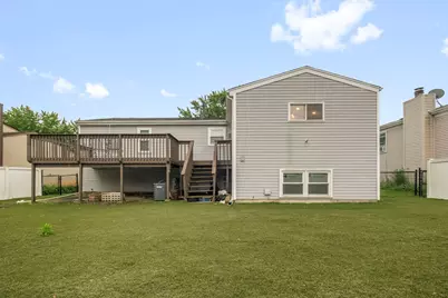 1260 Waterbury Lane, Roselle, IL 60172 - Photo 20
