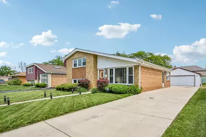 10209 Washington Avenue, Oak Lawn, IL 60453 - Photo 2