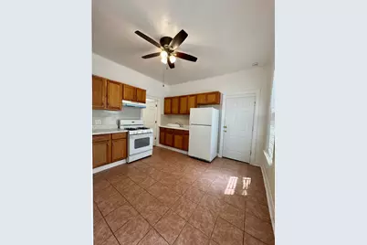 2409 S Spaulding Avenue #1, Chicago, IL 60623 - Photo 8