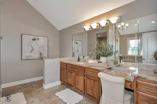 10829 Warwick Ln, Orland Park, IL 60467 - Photo 20