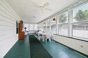 311 W 2nd St, Momence, IL 60954 - Photo 6