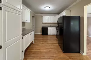 2610 Pelham Rd, Rockford, IL 61107 - Photo 6