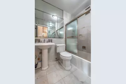 777 N Michigan Avenue #3508, Chicago, IL 60611 - Photo 18