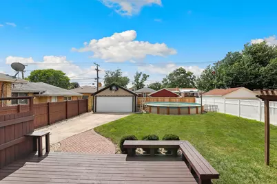 9352 S Ridgeway Avenue, Evergreen Park, IL 60805 - Photo 32