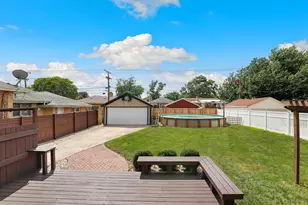 9352 S Ridgeway Ave, Evergreen Park, IL 60805 - Photo 32