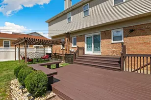 9352 S Ridgeway Ave, Evergreen Park, IL 60805 - Photo 30
