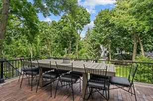 605 Arbor Vitae Rd, Winnetka, IL 60093 - Photo 54