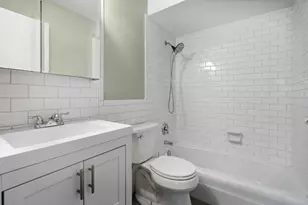 4623 N Chester Ave, Chicago, IL 60656 - Photo 10