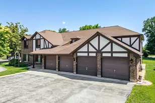 1753 Plymouth Ct, Wheaton, IL 60189 - Photo 1