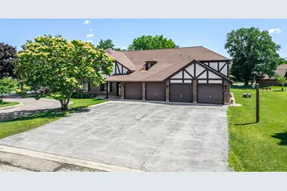 1753 Plymouth Court #B, Wheaton, IL 60189 - Photo 40