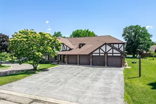 1753 Plymouth Ct, Wheaton, IL 60189 - Photo 40