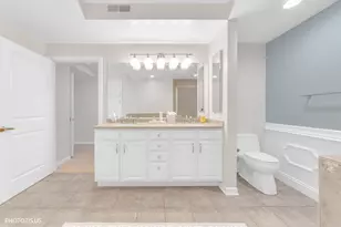 425 Benjamin Dr, Vernon Hills, IL 60061 - Photo 18