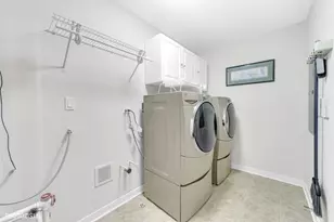 425 Benjamin Dr, Vernon Hills, IL 60061 - Photo 26