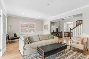 843 N East Ave, Oak Park, IL 60302 - Photo 4
