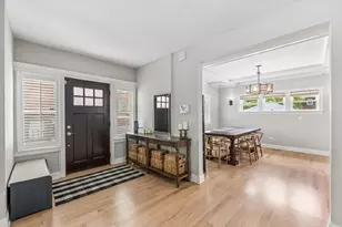 843 N East Ave, Oak Park, IL 60302 - Photo 2
