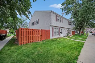 1801 Jamestown Cir, Hoffman Estates, IL 60169 - Photo 14