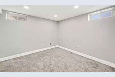 36 159th Street, Calumet City, IL 60409 - Photo 16