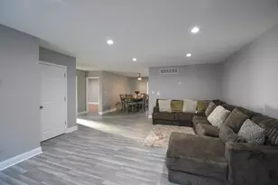 36 159th St, Calumet City, IL 60409 - Photo 4