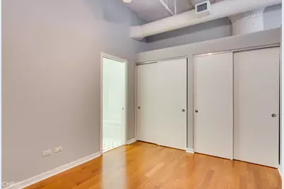 333 W Hubbard Street #412, Chicago, IL 60654 - Photo 14