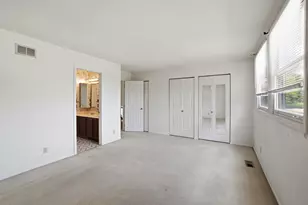310 Crestwood Ct, Algonquin, IL 60102 - Photo 18
