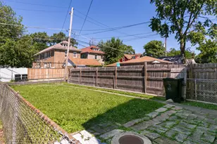 6842 S Campbell Ave, Chicago, IL 60629 - Photo 20