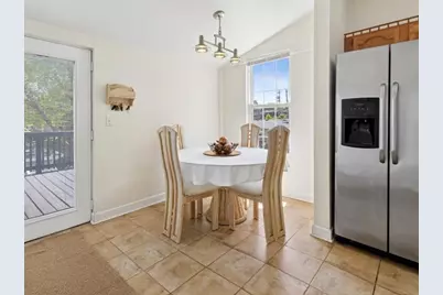 4035 N Albany Avenue, Chicago, IL 60618 - Photo 10