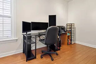 4035 N Albany Ave, Chicago, IL 60618 - Photo 16