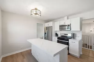 17800 Central Park Ave, Country Club Hills, IL 60478 - Photo 8