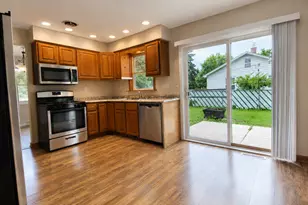 5042 157th St, Oak Forest, IL 60452 - Photo 8