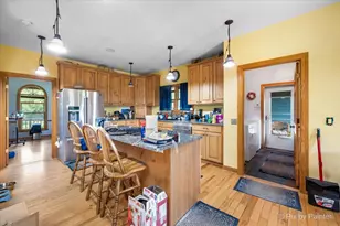 8718 Reese Rd, Harvard, IL 60033 - Photo 14
