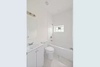 3107 N Harding Avenue #1E, Chicago, IL 60618 - Photo 12