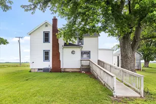 754 N 14th Rd, Streator, IL 61364 - Photo 6