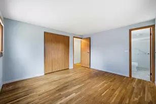 1033 Lowell Ln, Schaumburg, IL 60193 - Photo 12