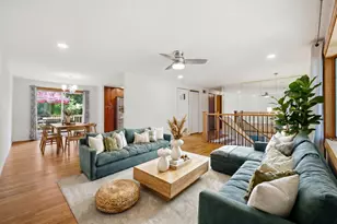 1033 Lowell Ln, Schaumburg, IL 60193 - Photo 4