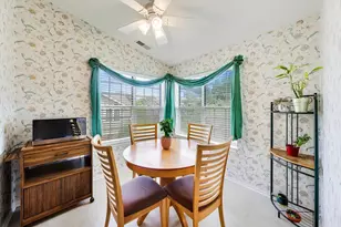 520 W Happfield Dr, Arlington Heights, IL 60004 - Photo 8
