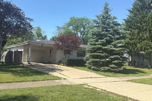 707 E Baldwin Rd, Palatine, IL 60074 - Photo 2
