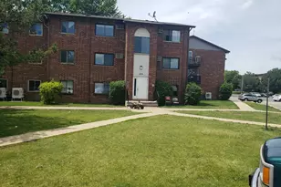 1875 N Green Ln N, Palatine, IL 60074 - Photo 1