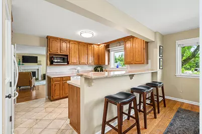750 Marston Avenue, Glen Ellyn, IL 60137 - Photo 12