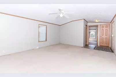 13 Countryside Estates, Sandwich, IL 60548 - Photo 4
