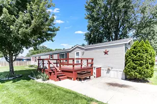 13 Countryside Estates, Sandwich, IL 60548 - Photo 1