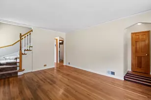 6132 N Overhill Ave, Chicago, IL 60631 - Photo 4