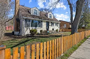 914 Central Ave, Deerfield, IL 60015 - Photo 1